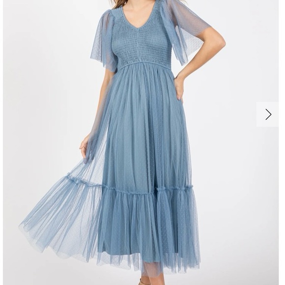 🔴BLUE DOTTED TULLE SMOCKED MATERNITY🔴 - Picture 4 of 12